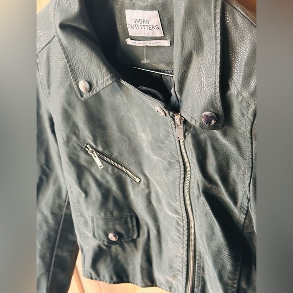 Urban Outfitters Women's Faux Suede Leather Jacket Green Size Medium - Picture 2 of 11